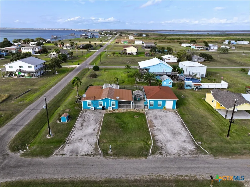 8 Mesquite Street Palacios, TX 77465