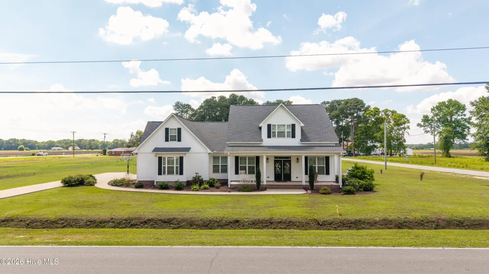 111 Church Street Newton Grove, NC 28366