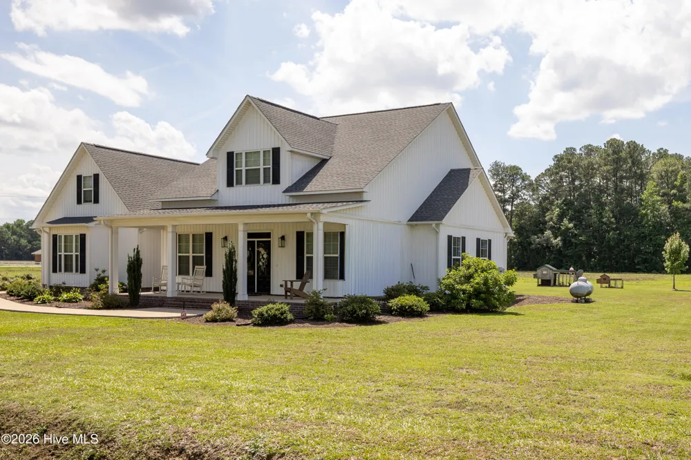 111 Church Street Newton Grove, NC 28366