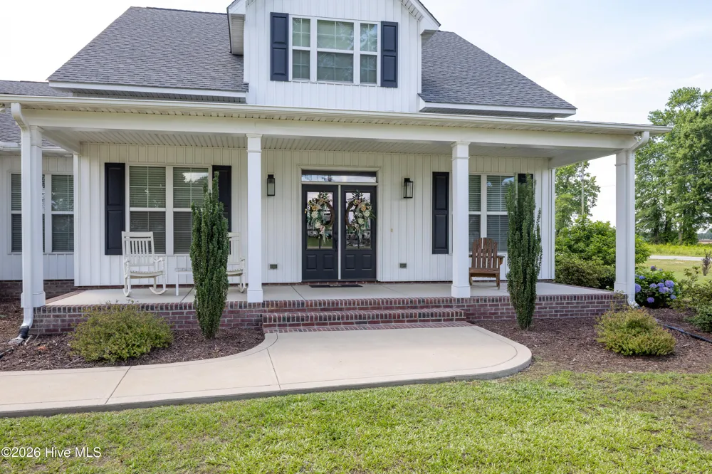 111 Church Street Newton Grove, NC 28366
