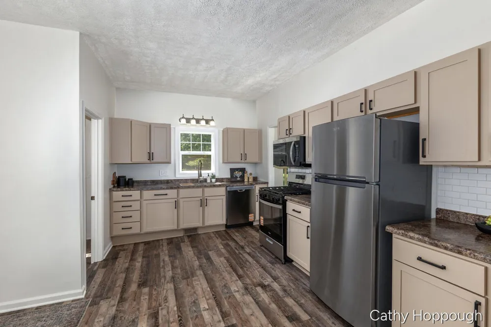 641 Jackson Street Ionia City, MI 48846