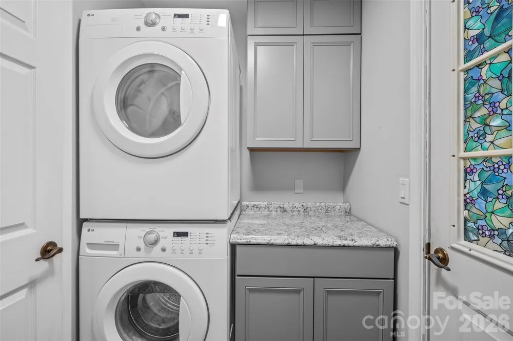 2 Manakiki Court Etowah, NC 28729