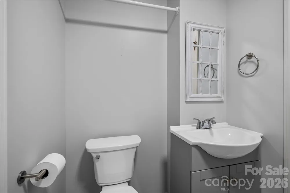 2 Manakiki Court Etowah, NC 28729