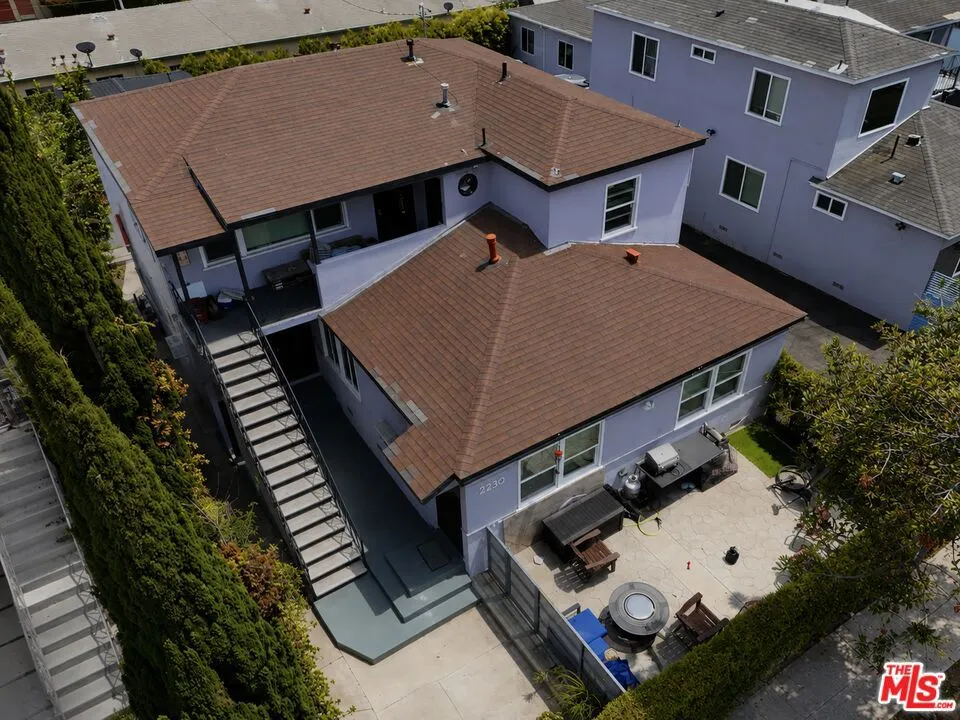 2230 Delaware Avenue Santa Monica, CA 90404
