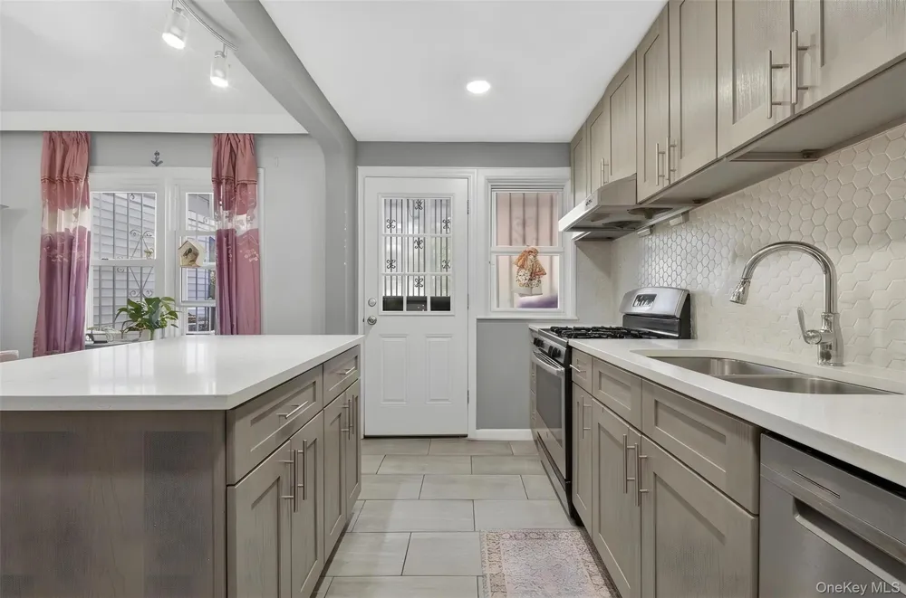 7008 165th Street Fresh Meadows, NY 11365