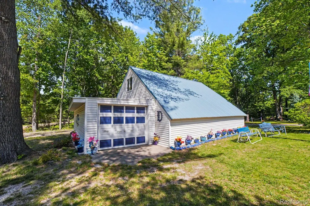4772 S Bard Road Beaverton Township, MI 48612