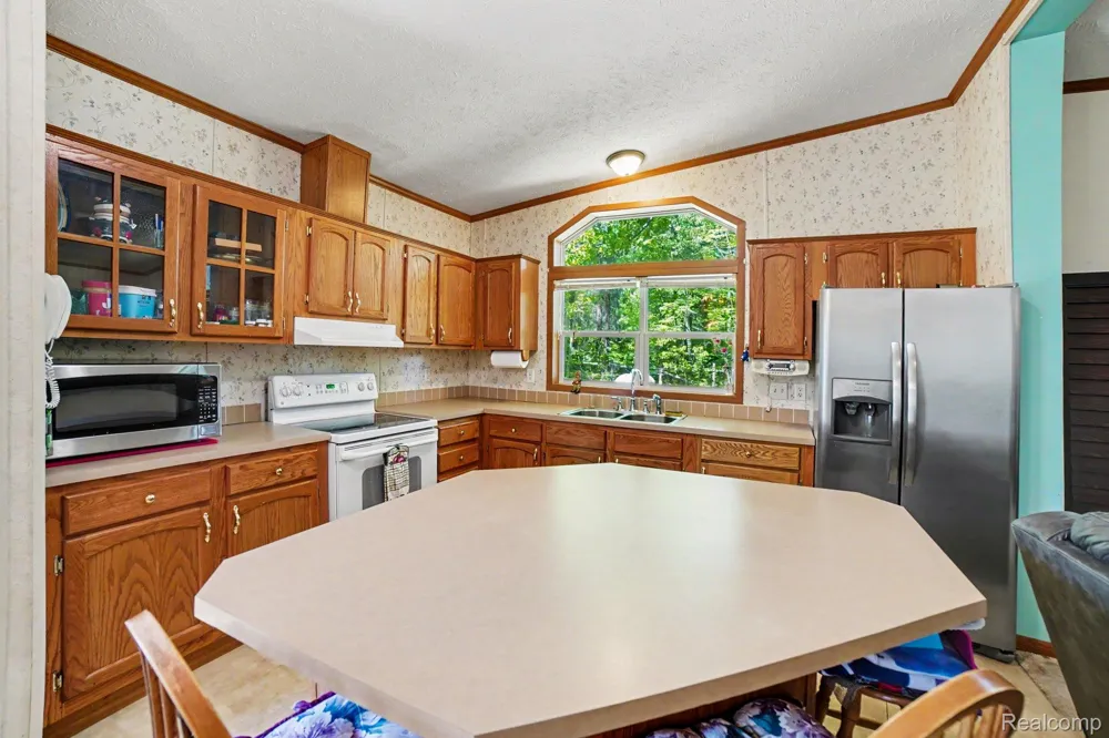 4772 S Bard Road Beaverton Township, MI 48612