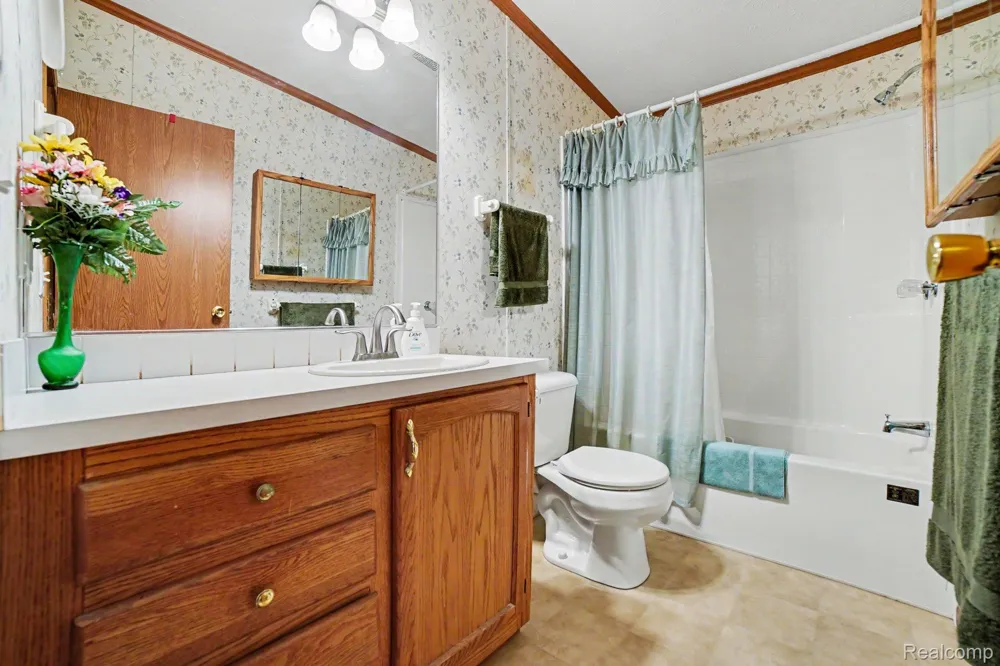 4772 S Bard Road Beaverton Township, MI 48612