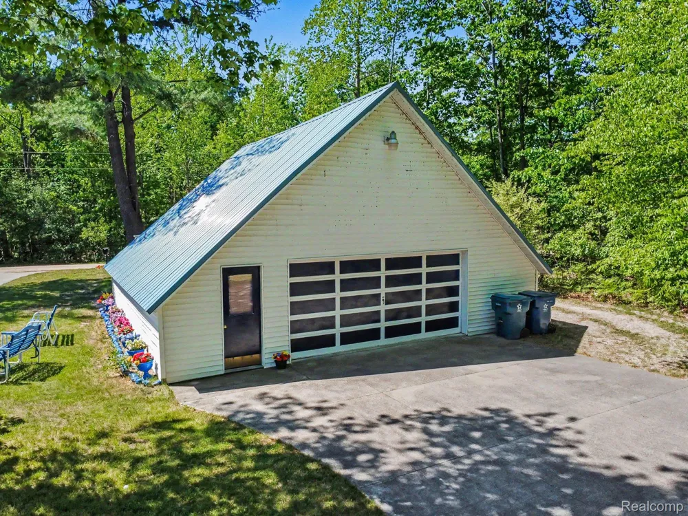 4772 S Bard Road Beaverton Township, MI 48612