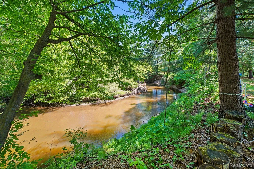 4772 S Bard Road Beaverton Township, MI 48612
