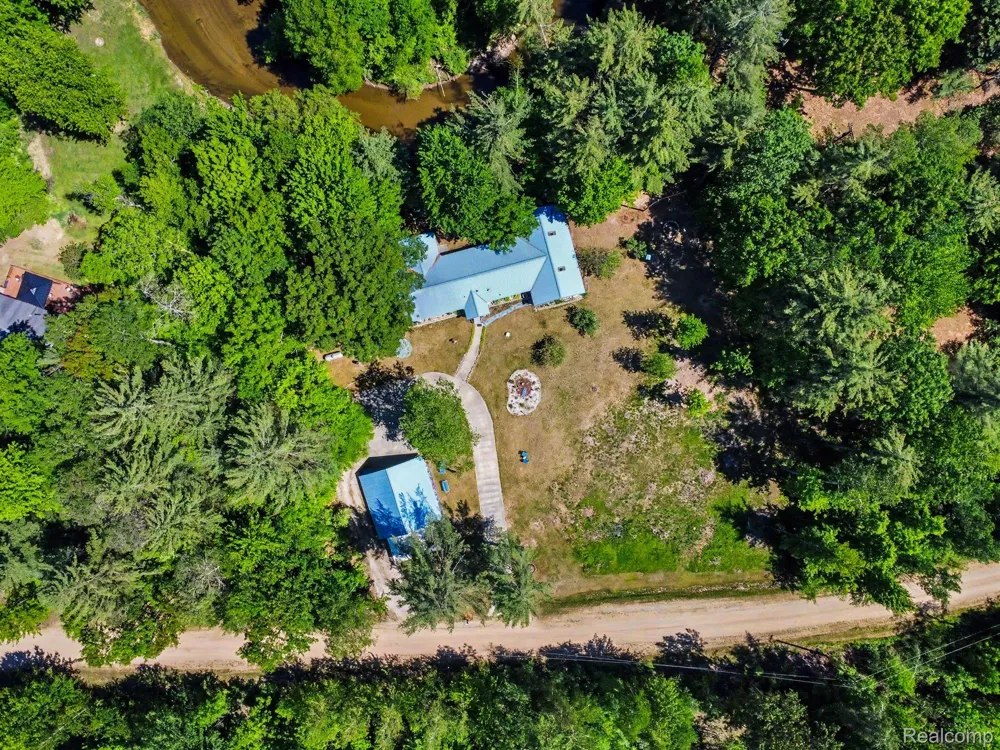 4772 S Bard Road Beaverton Township, MI 48612