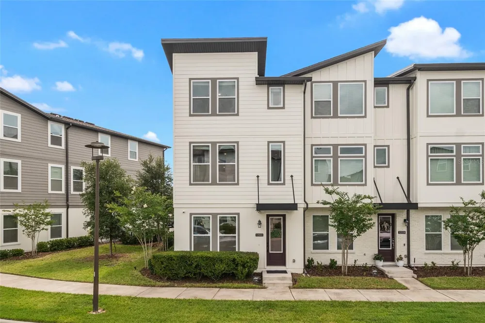 12551 WILLSTATTER AVENUE Orlando, FL 32827