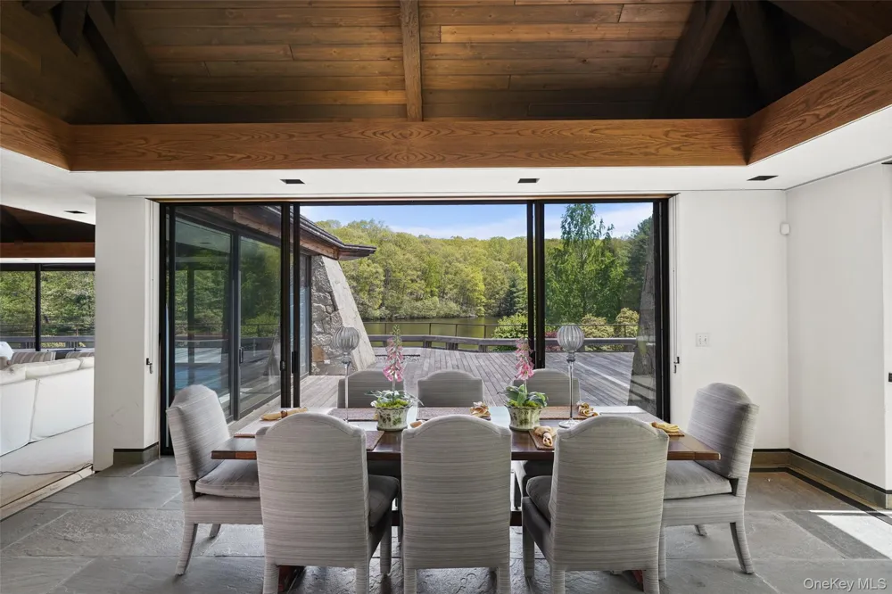 164 Eastwoods Road Pound Ridge, NY 10576