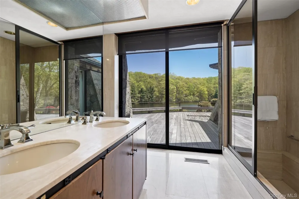 164 Eastwoods Road Pound Ridge, NY 10576