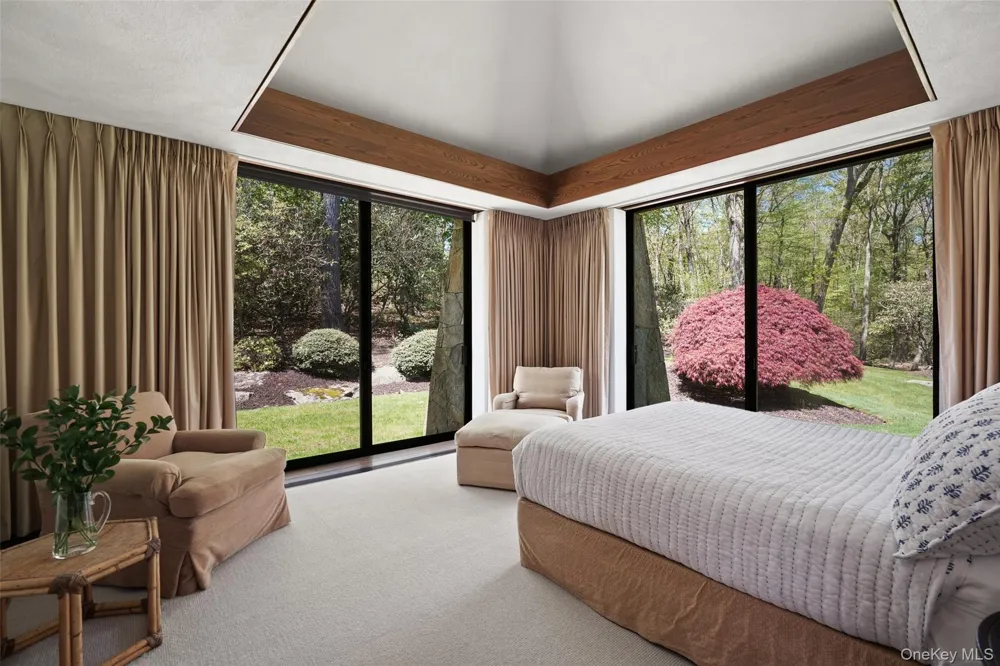 164 Eastwoods Road Pound Ridge, NY 10576