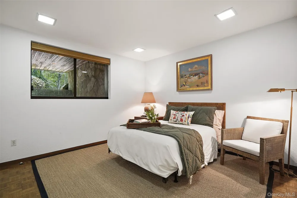 164 Eastwoods Road Pound Ridge, NY 10576