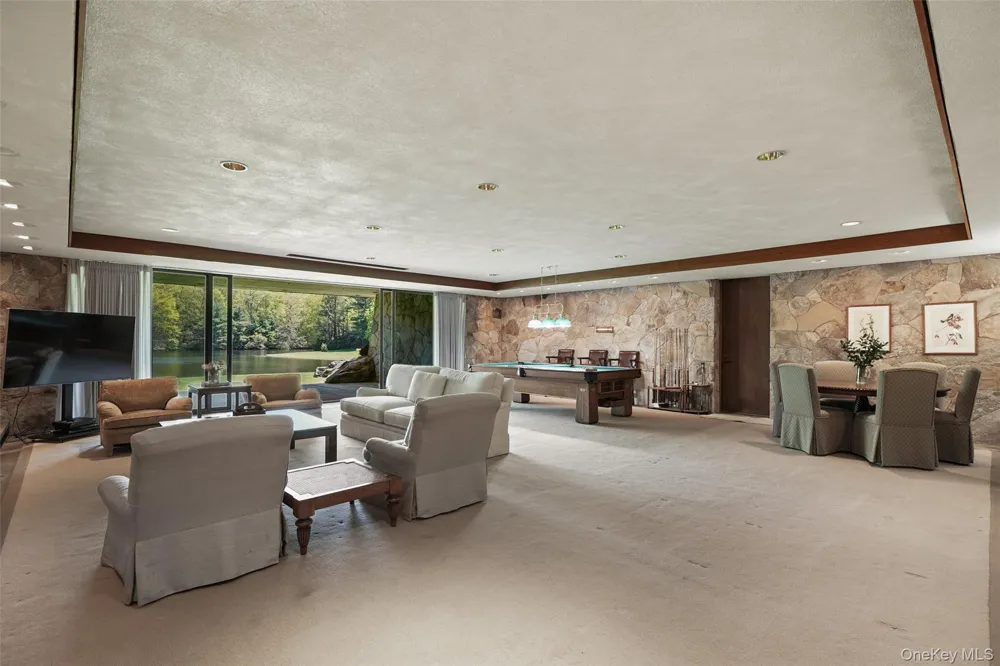 164 Eastwoods Road Pound Ridge, NY 10576