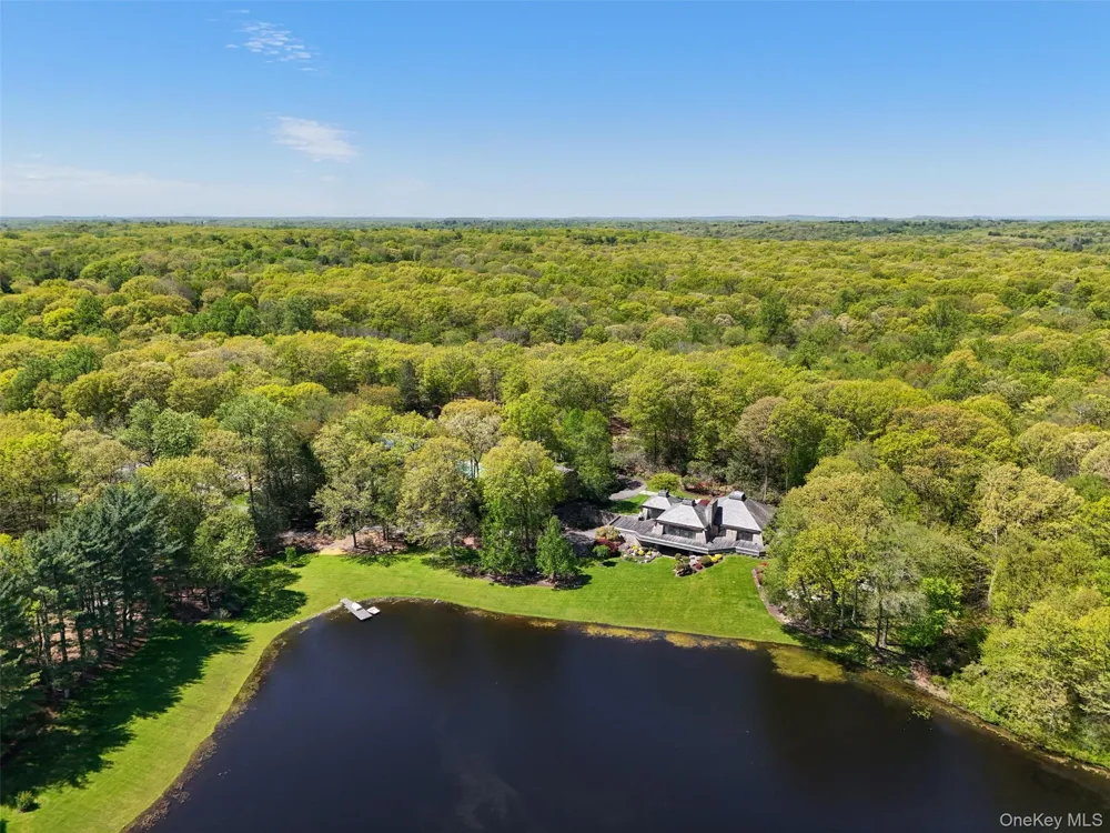 164 Eastwoods Road Pound Ridge, NY 10576
