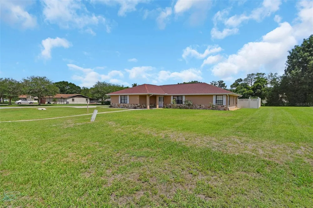 7330 SE 109TH PLACE Belleview, FL 34420