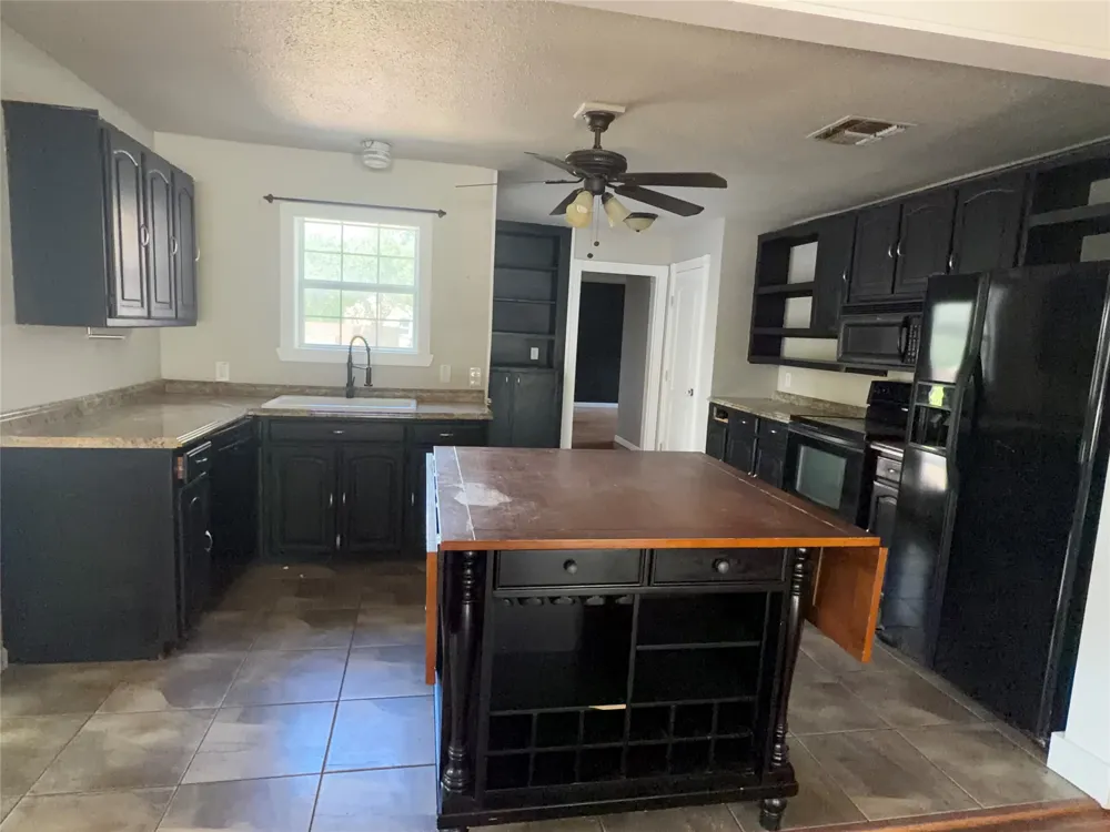901 Ash Merkel, TX 79536