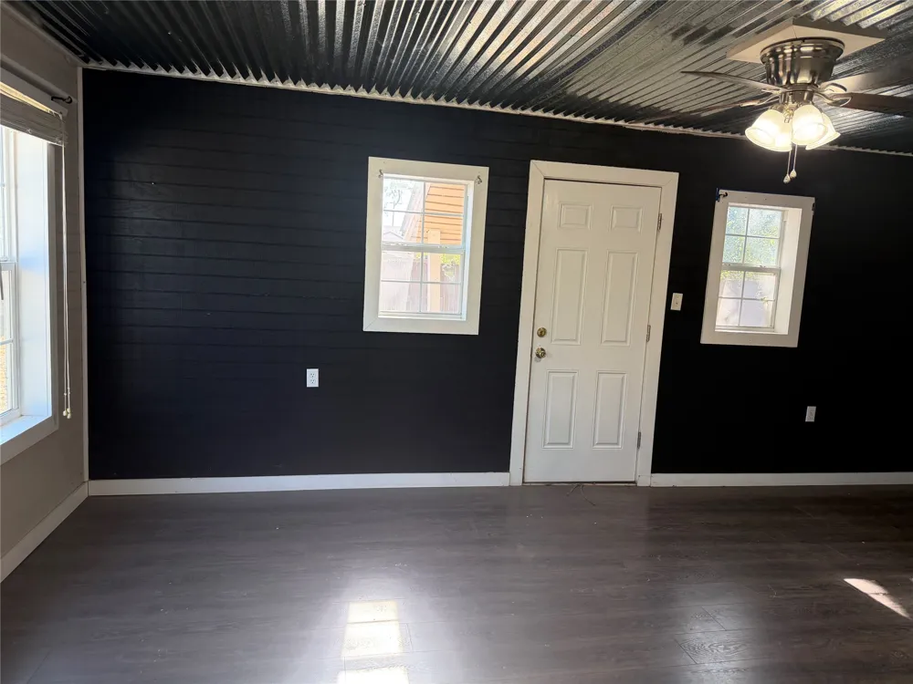 901 Ash Merkel, TX 79536
