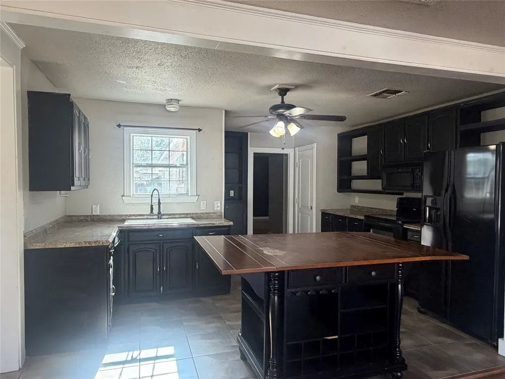 901 Ash Merkel, TX 79536