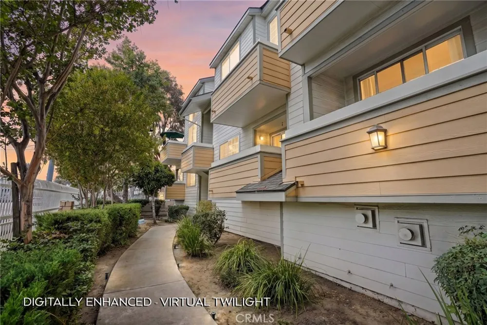 11150 Glenoaks Boulevard #306
