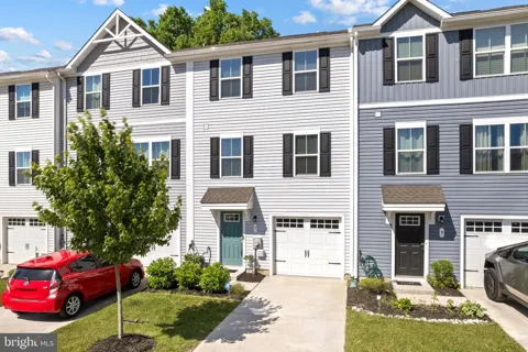 7 F PARSONS BOULEVARD
