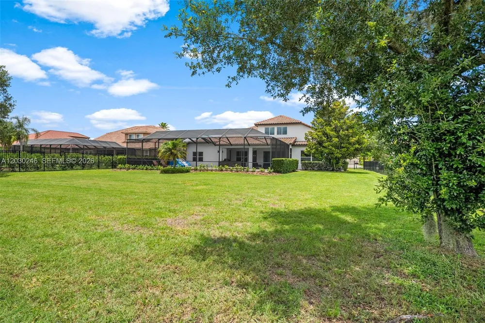 17425 Varona Pl Lutz, FL 33548