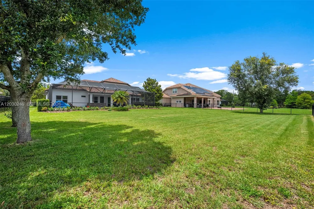 17425 Varona Pl Lutz, FL 33548