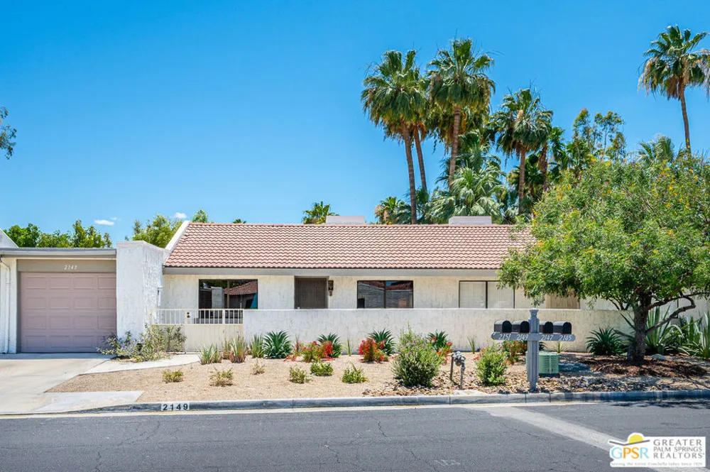 2149 Sunshine Circle Palm Springs, CA 92264
