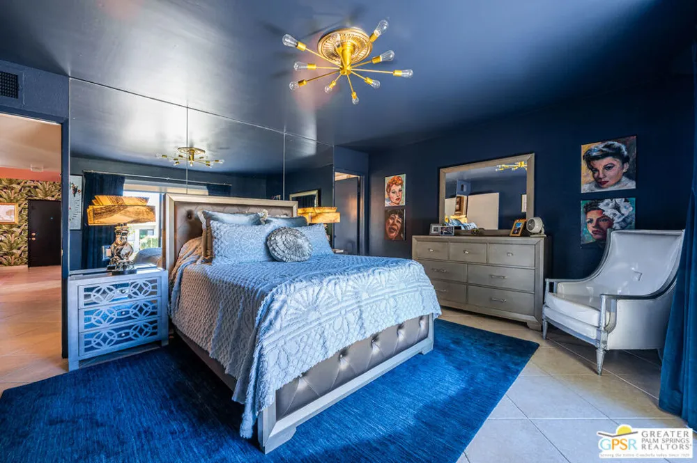 2149 Sunshine Circle Palm Springs, CA 92264