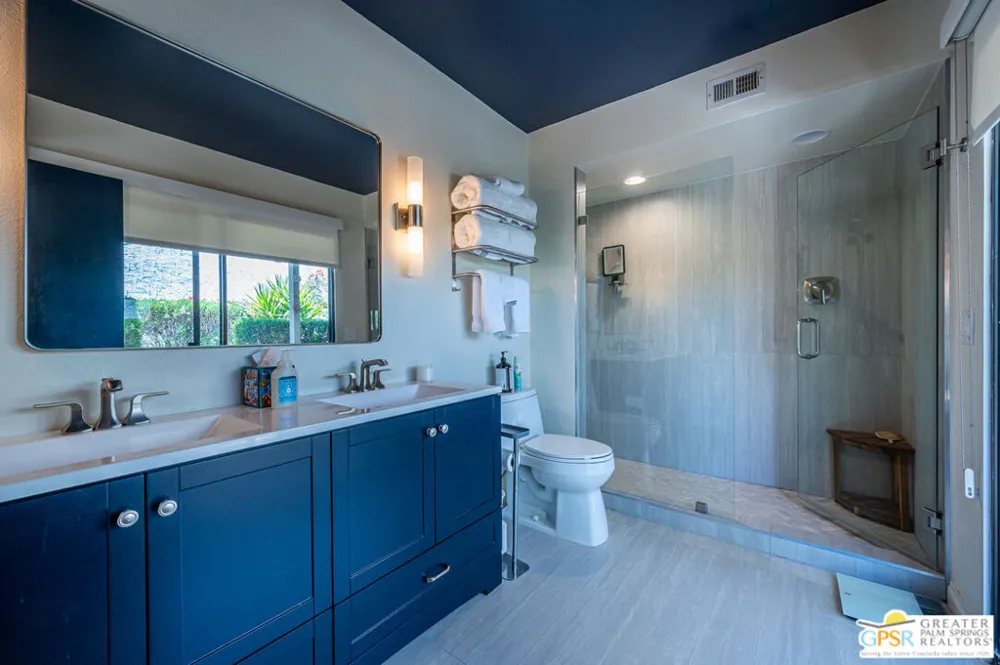 2149 Sunshine Circle Palm Springs, CA 92264