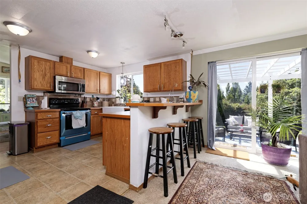 361 North Hill Road Hoodsport, WA 98548