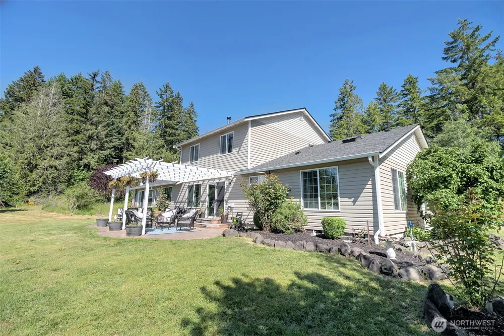 361 North Hill Road Hoodsport, WA 98548