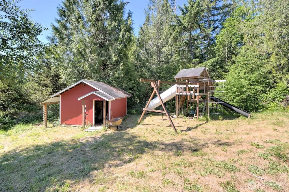361 North Hill Road Hoodsport, WA 98548