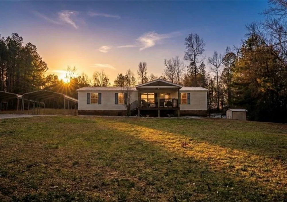 7328 Freeman Road
