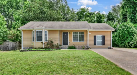 946 Van Buren Ave