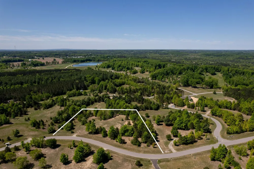 5986 Paradise Ranch Paradise Township, MI 49649
