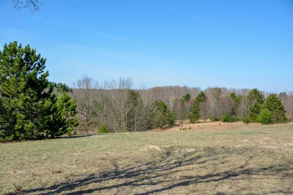 5986 Paradise Ranch Paradise Township, MI 49649