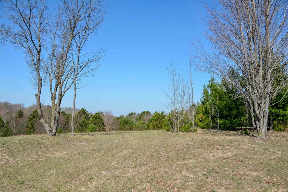 5986 Paradise Ranch Paradise Township, MI 49649