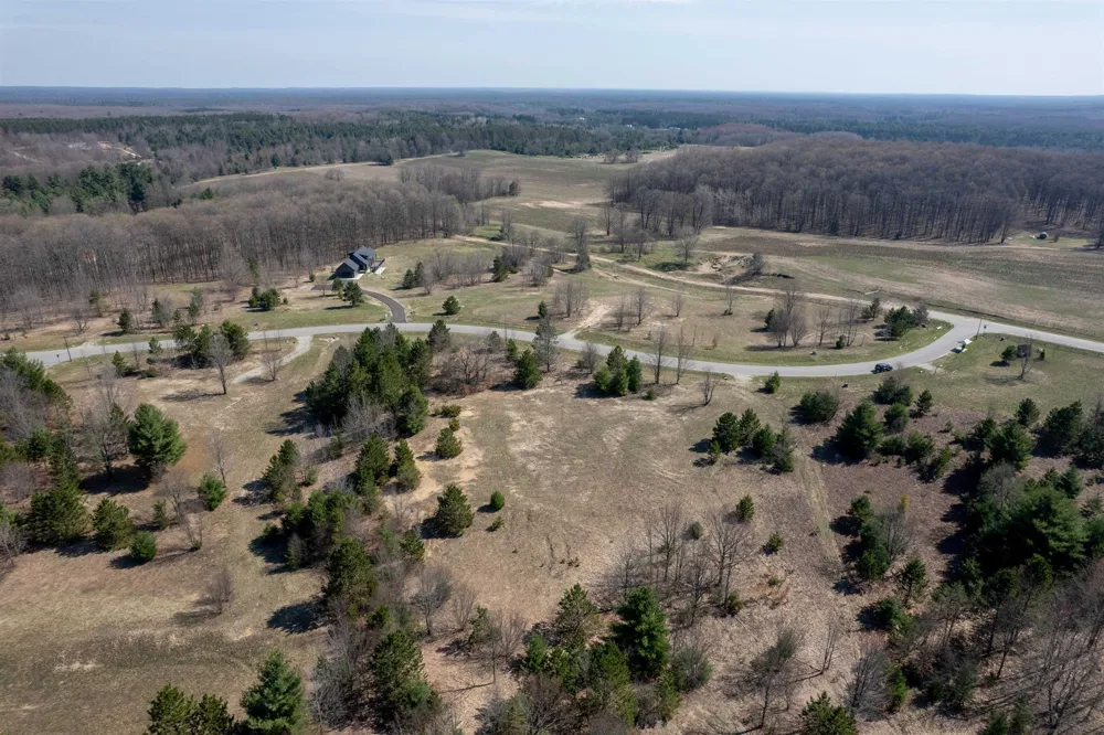 5986 Paradise Ranch Paradise Township, MI 49649