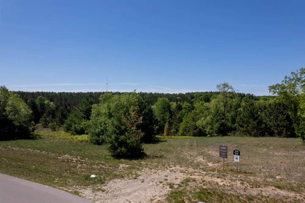 5986 Paradise Ranch Paradise Township, MI 49649