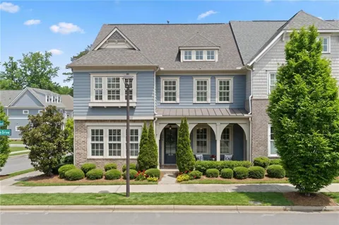 228 Dawson Dr