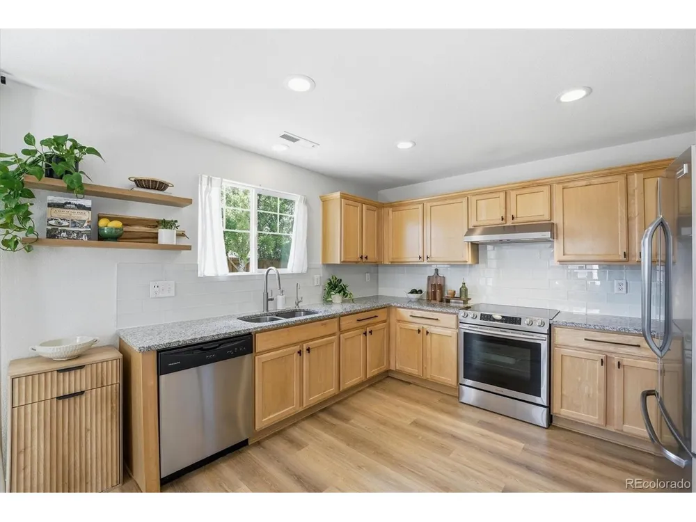 Address Not Shown Lochbuie, CO 80603