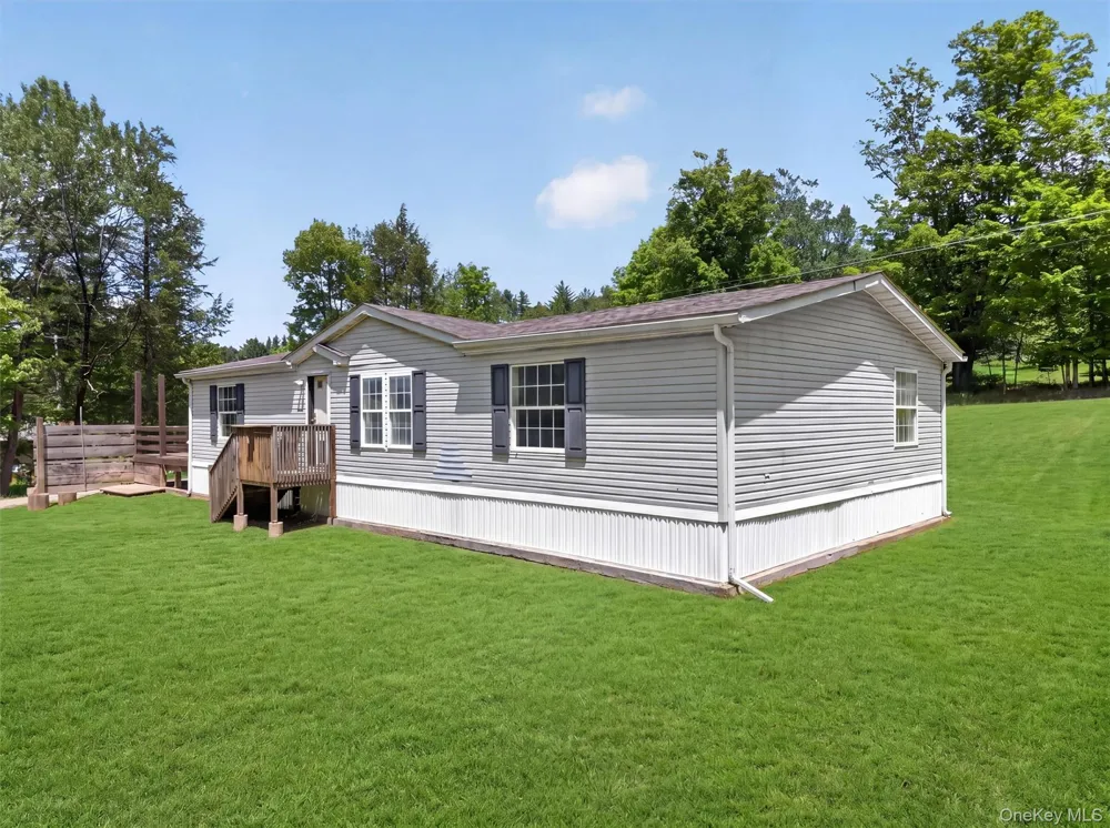 180 Bernas Road Cochecton, NY 12726