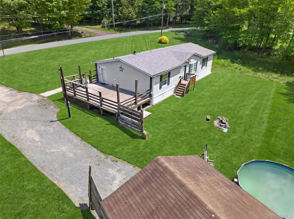 180 Bernas Road Cochecton, NY 12726