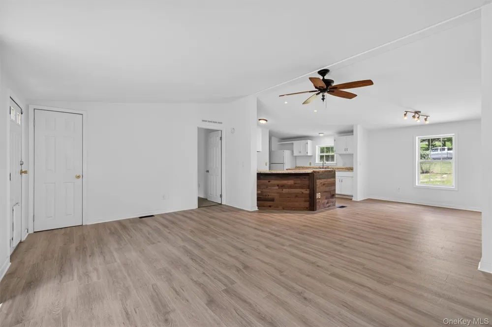 180 Bernas Road Cochecton, NY 12726