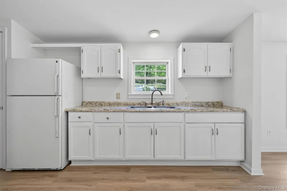 180 Bernas Road Cochecton, NY 12726