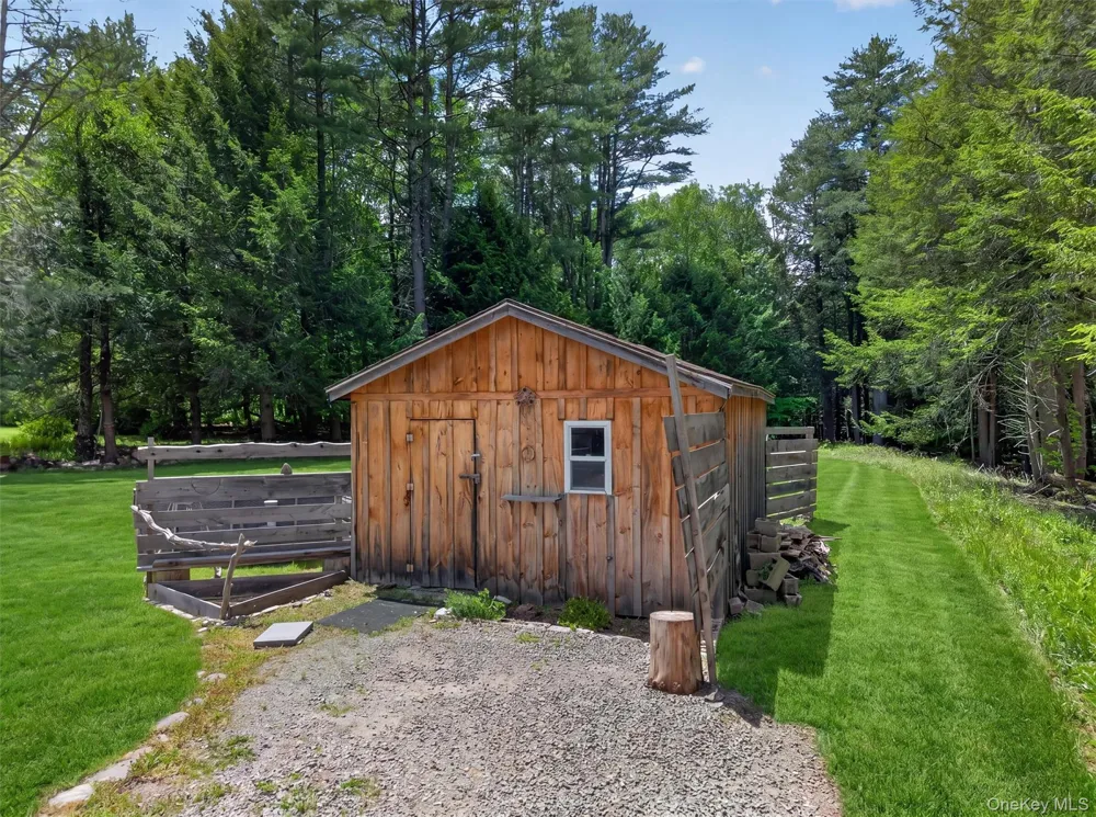 180 Bernas Road Cochecton, NY 12726